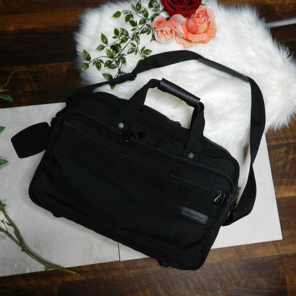 Briggs & Riley Black crossbody laptop briefcase - Picture 11 of 16